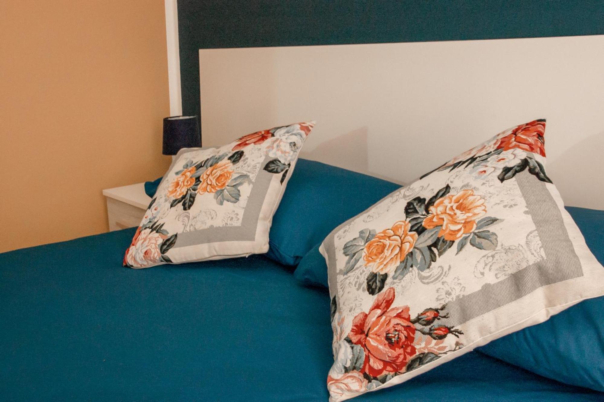 La Rosa Blu Bed & Breakfast Gerace Ngoại thất bức ảnh